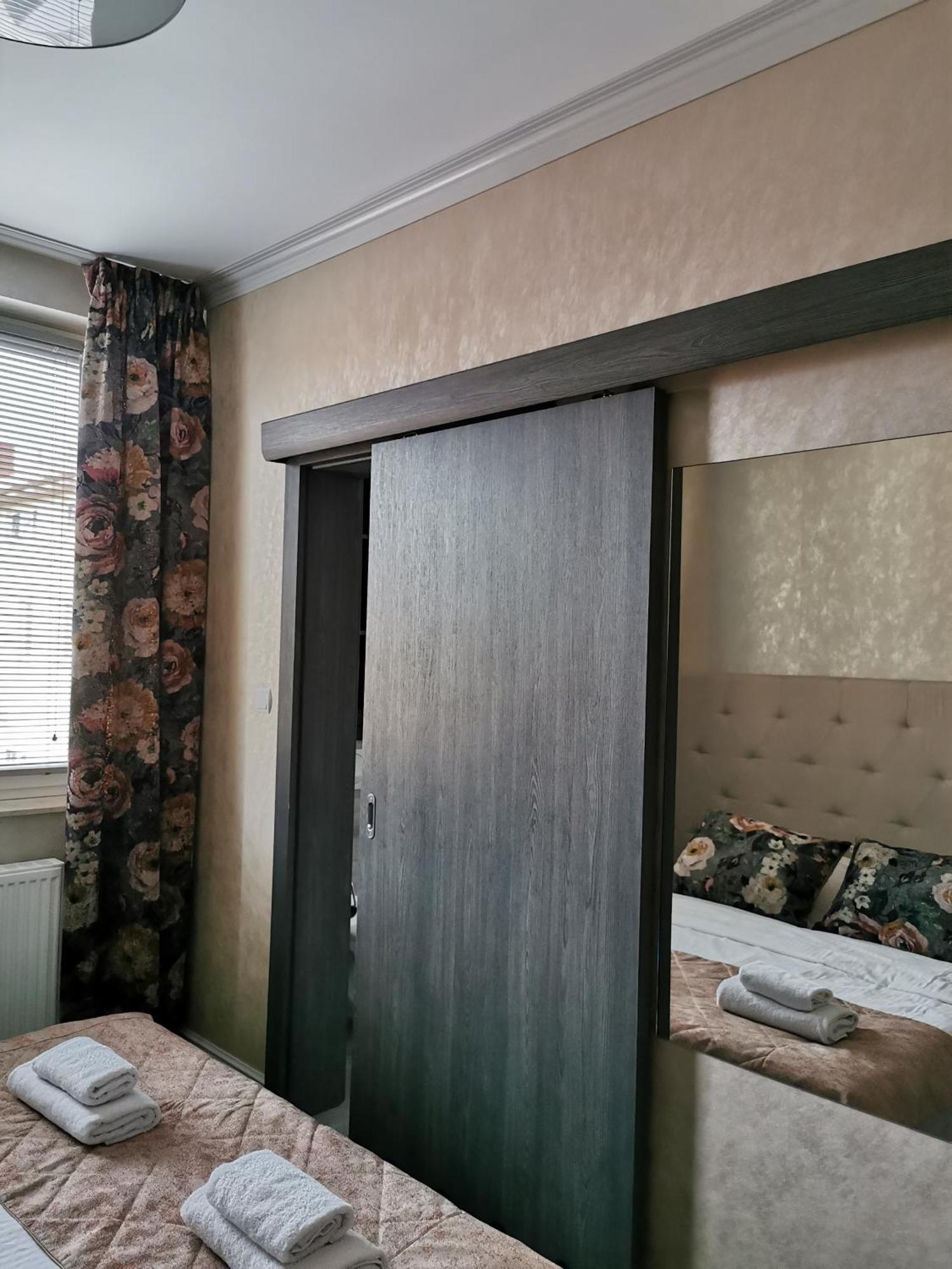 Rezydencja Pod Pieprzowkami Zalesie Gorzyckie Ngoại thất bức ảnh